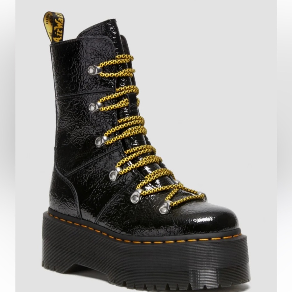 Dr Martens Ghilana Max platform boots NEW - Picture 3 of 11